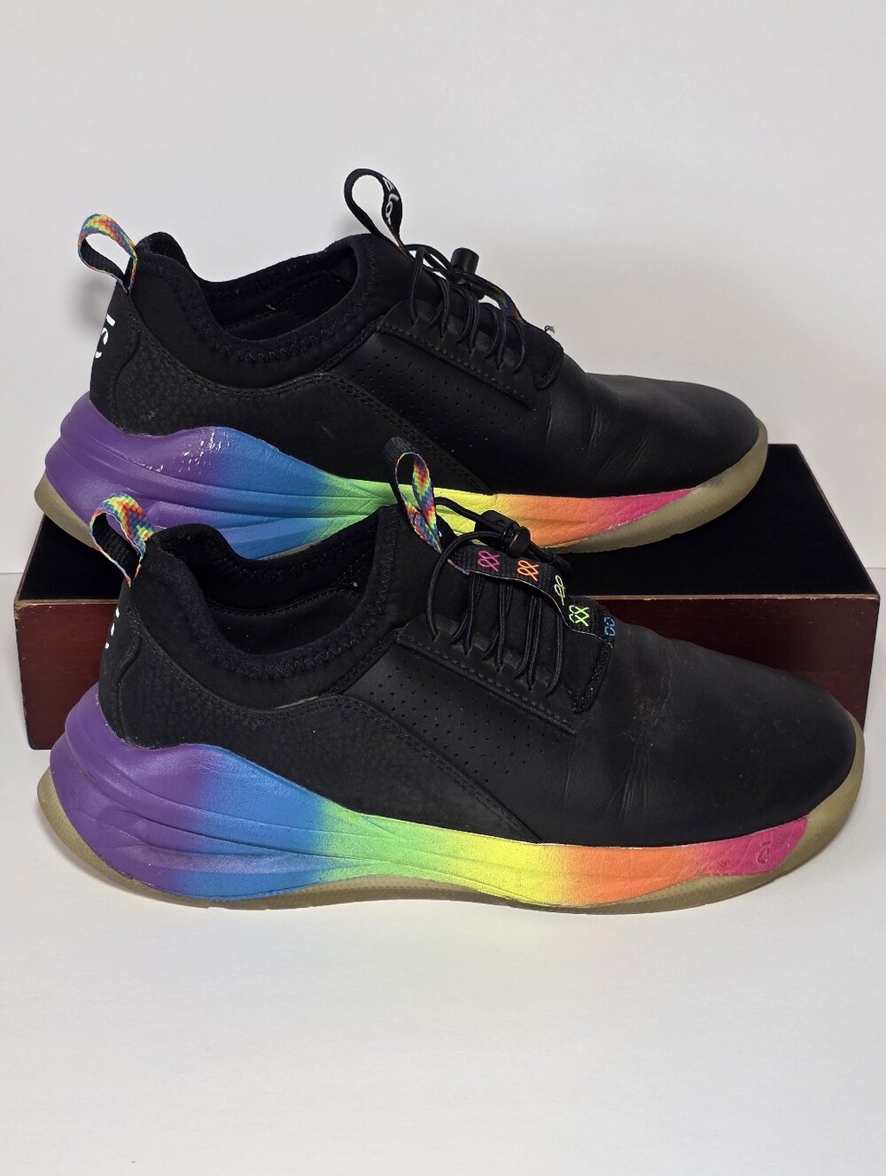 Clove Classic Limited Edition "Rainbow Soul" Nursing Shoes - Women's 7